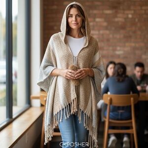 Marc New York Andrew Marc OS Plaid Fringe Jacket Poncho Cape Biscuit Gray PomPom